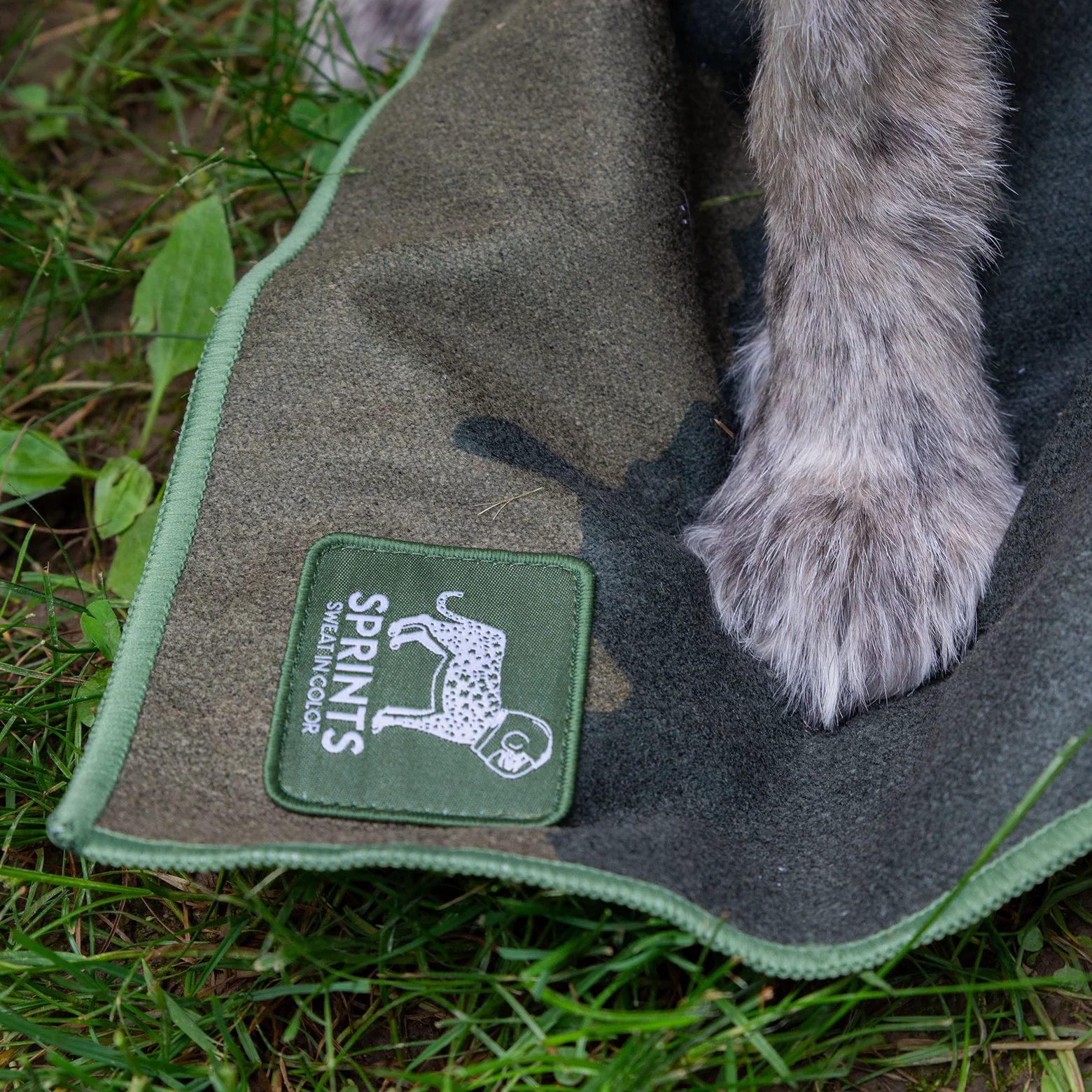 Grizzly Guide Party Size Towel - Image 6