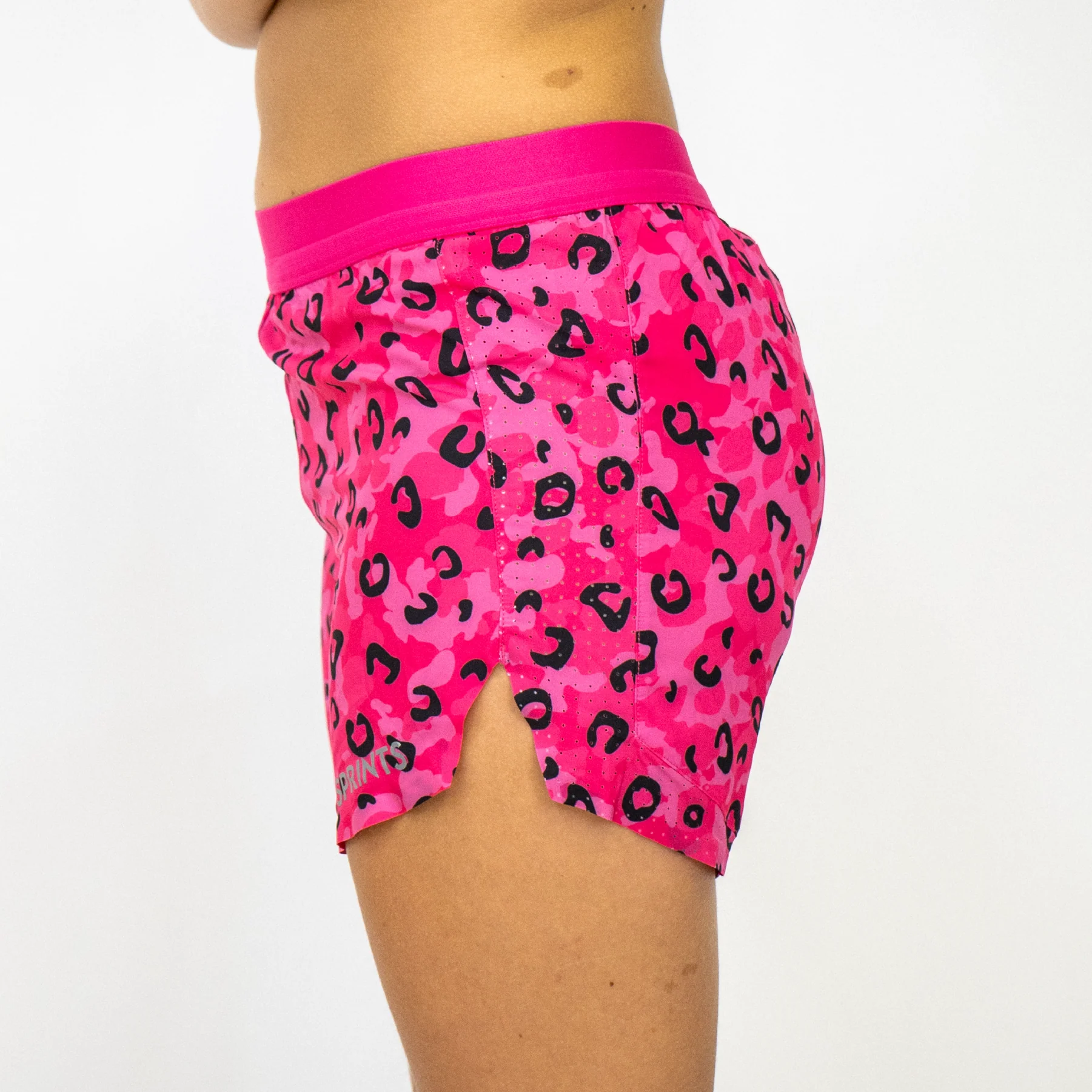 Womens Avigate 4" Mercy Short - Jag Camo Pink - Image 4